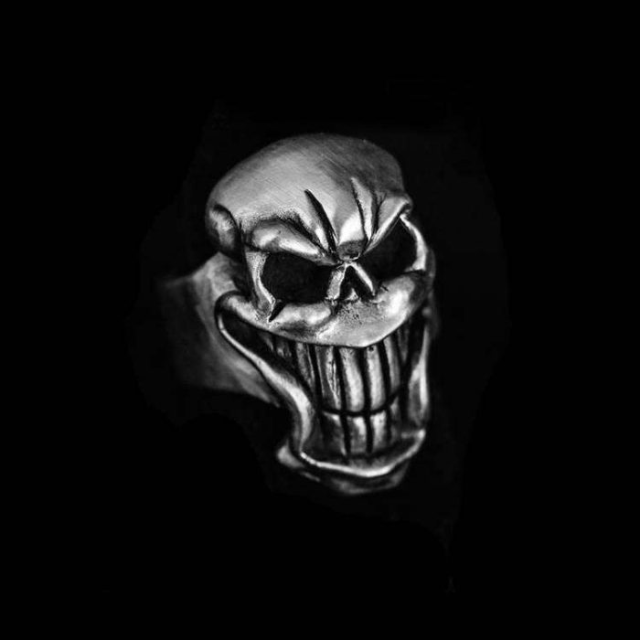 big mouth skull ring as a men's statement ring with big mouth skull design