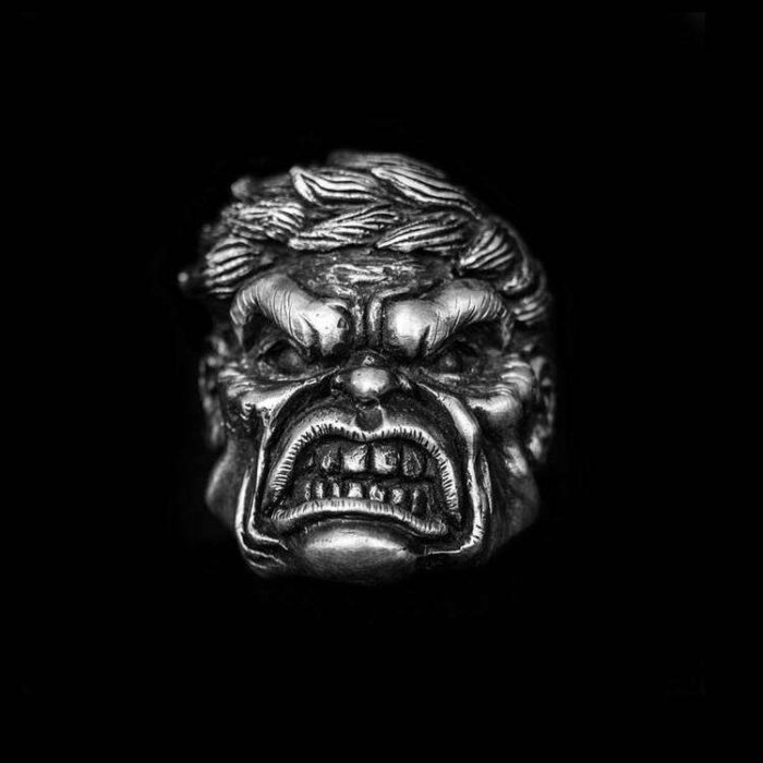 Hulk Ring in 925 sterling silver front view