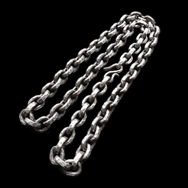 knife marks chain necklace necklace as a men's silver necklace with knife marks chain necklace design
